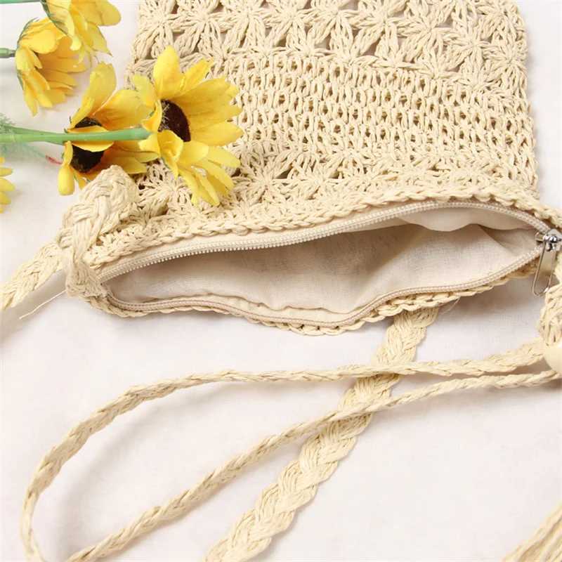 Casual Beach Straw Shoulder Bag Women Crossbody Bag All-match Handbag Square Shape Tassel Hollow Rattan Bag Fashion High Quality W250524