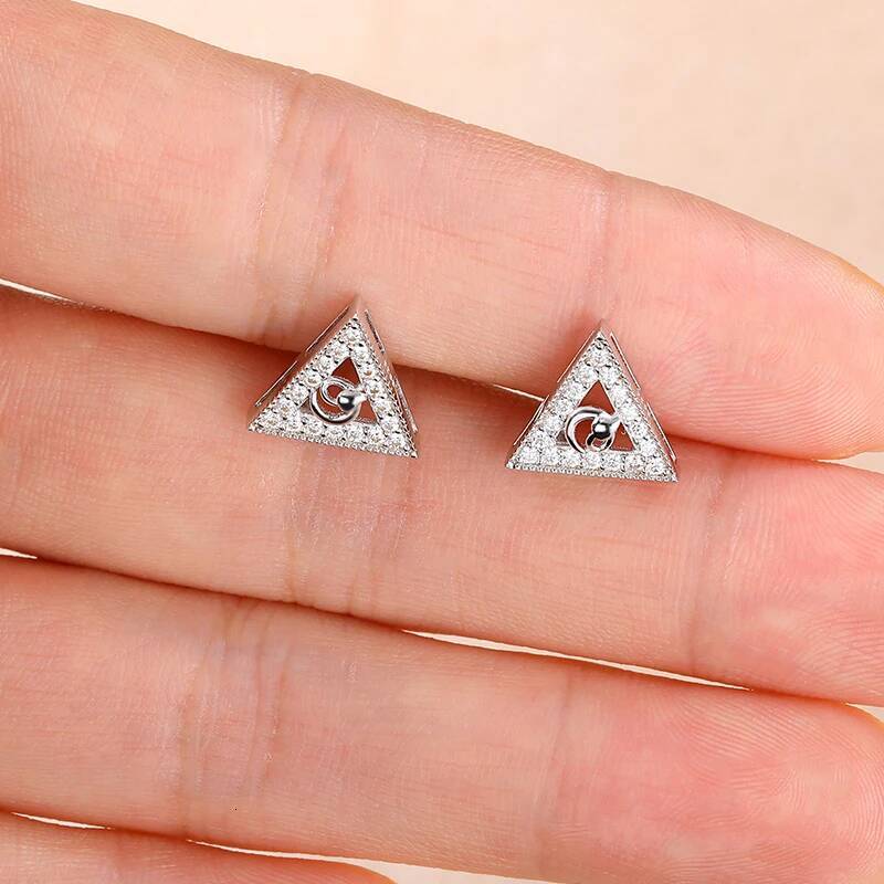 Trendy Test Passed Moissanite Dia Triangle Stud Earrings for Women Real Sterling Sier Fine Wedding Party Jewelry Gifts