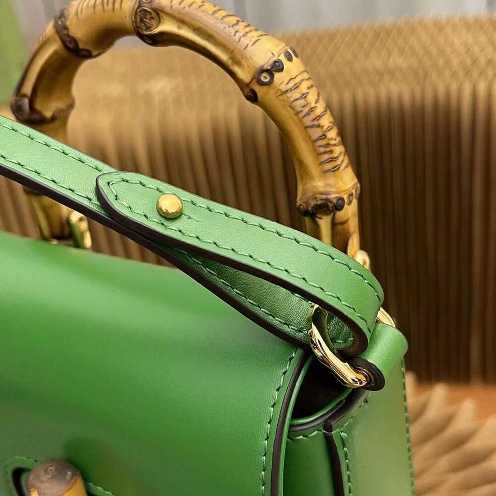 Genuine Leather Designer Large Capacity Retro Simple Style Women Brand Shoulder Bag bag