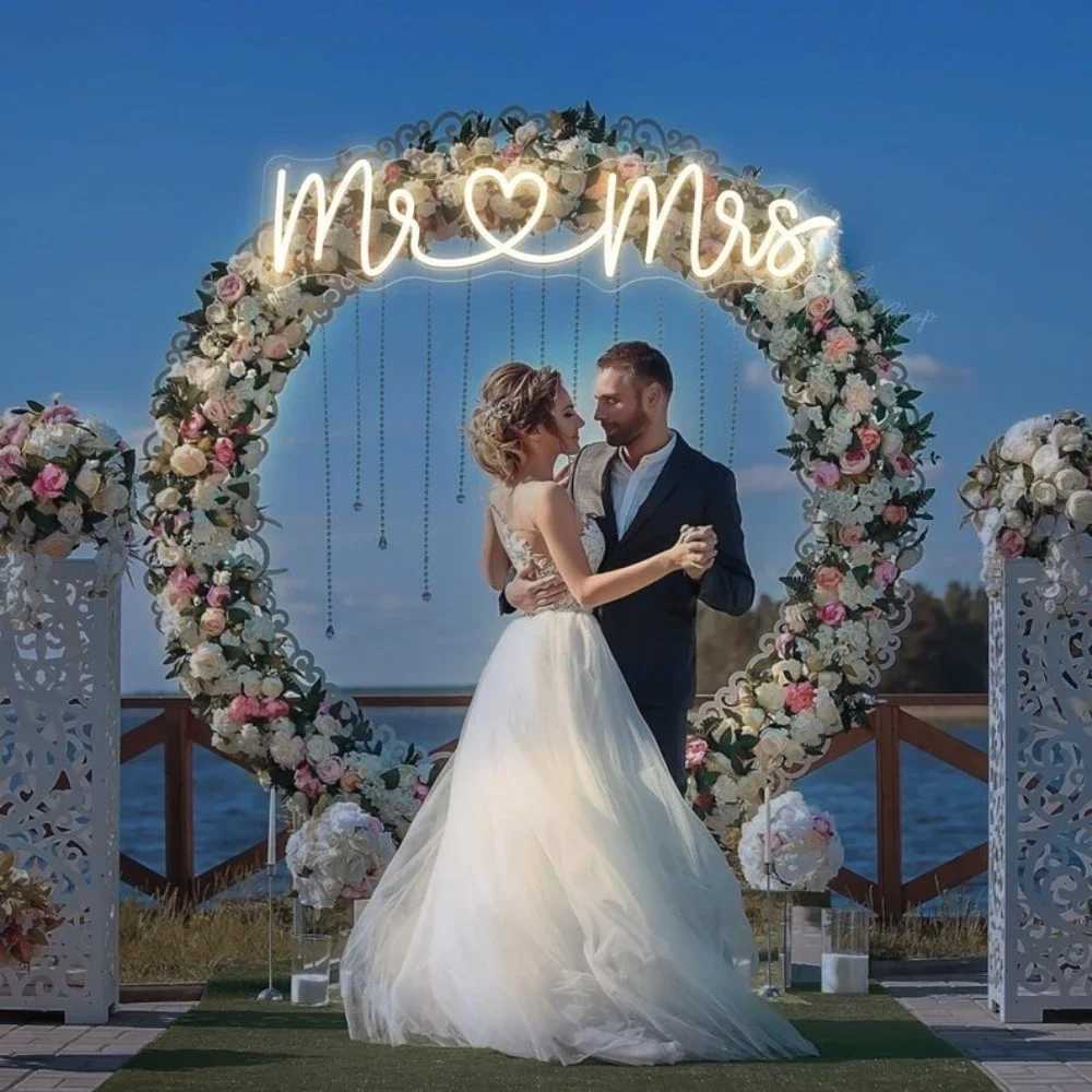 Mr Mrs Neon Sign LED Light Wedding Party Wall LED Neon Signs Room Hanging Aesthetic Decoration Gifts Miss Mrs LED Neon Light W250526