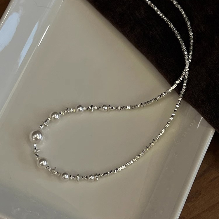 Chic Womens Gypsy-Inspired Beaded Necklaces Intricate Pearl Stardust Charm Accessory