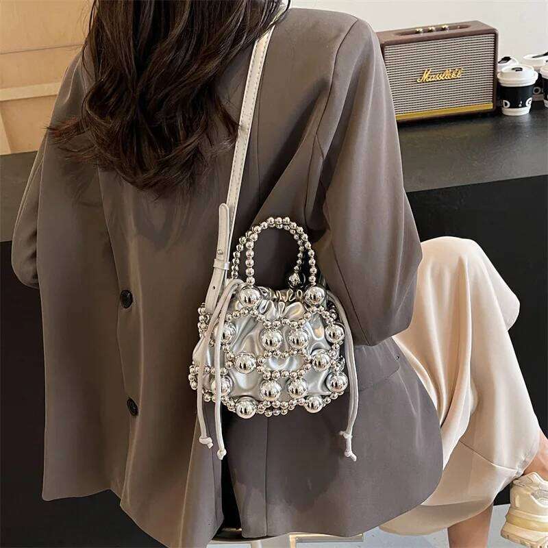 Beaded Handbags Hollow Woven Pearls Bags for Women Fashion Drawstring Shoulder Lady Evening Bag Party Wedding Clutch