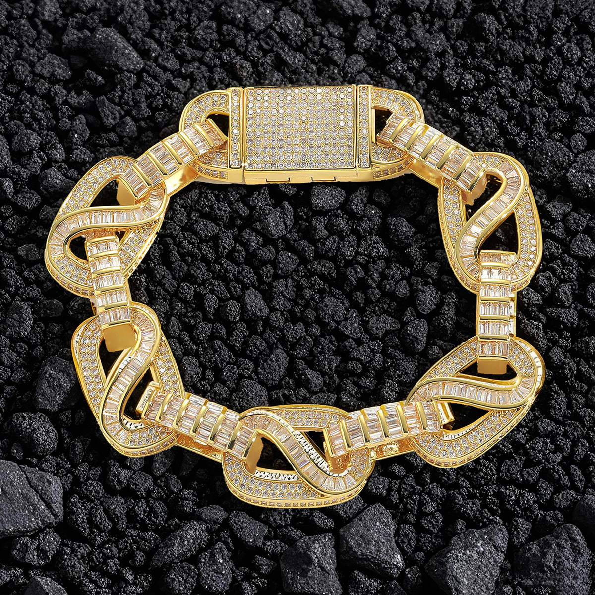 15mm New In Hip Hop Cuban Link Chain Bracelet For MenTrendy Personalized Full Diamond 14k Gold Plated Wolf Tide Pulseiras Bijoux Bling Rapper Party Bi