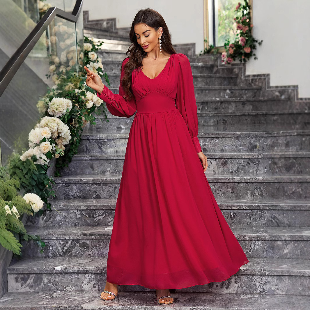 QQH Fashion 2025 French Luxury Style Chiffon Dress with ruffle edge splicing and waist cinching long skirt