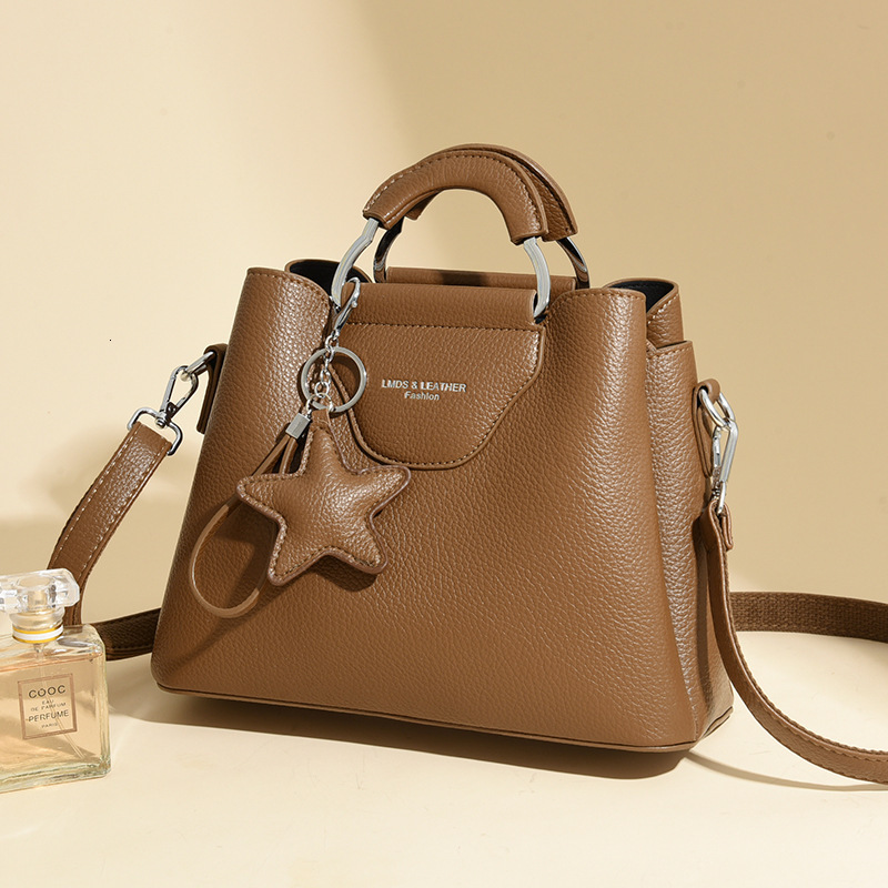 Free Shipping Designer Bag Handheld 2025 New Women's Korean Version Fashionable Versatile Outdoor Single Shoulder Hand-held Crossbody Bag For Wom