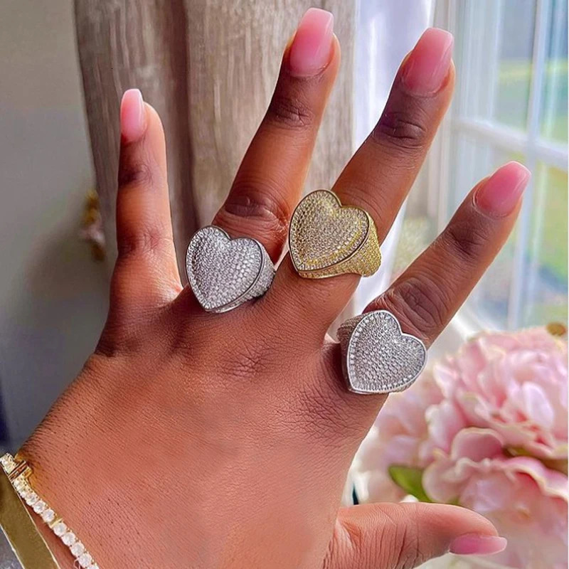 Full Paved Sparking CZ Finger Ring For Women Big Heart Shaped Valentines Gift Iced Out Bling 5A Cubic Zircon Fashion Jewelry 250519