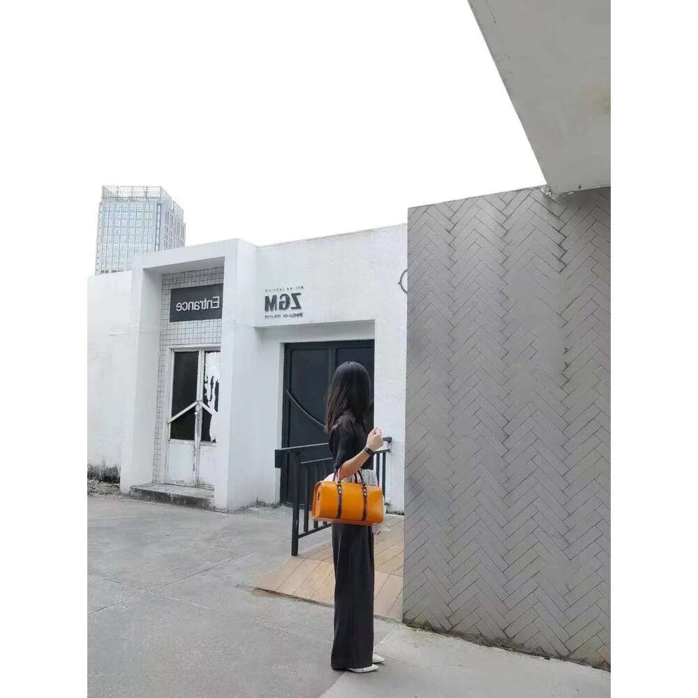 Italian imported cowhide Boston bag