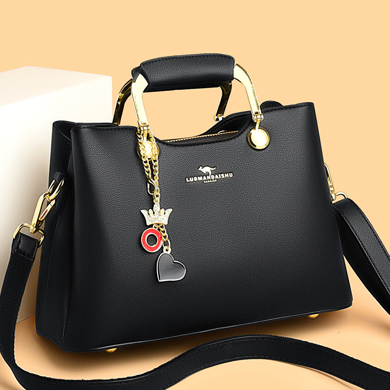 Free Shipping Designer Bag Trendy Brand Women's Shoulder Bag New Commuting Handbag Luxury Crossbody Bag Shopping Bag