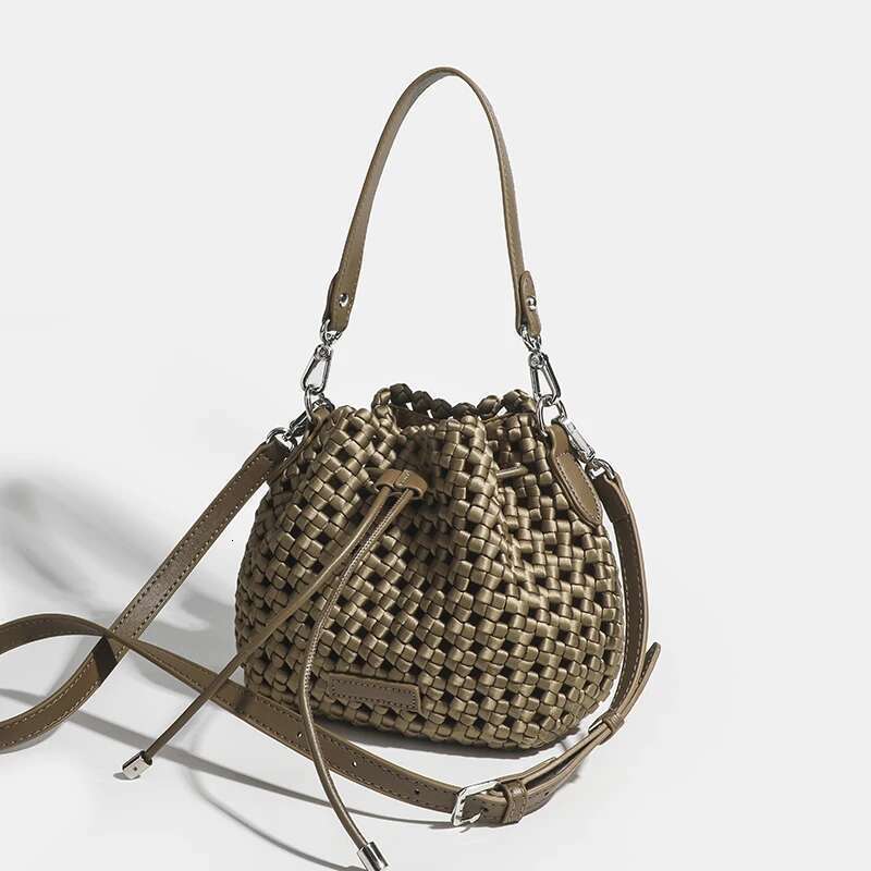 Woven Polyester Crossbody Bucket Bag Handbags For Women Fashion Large Capacity Beach Travel Cream Handbag Casual