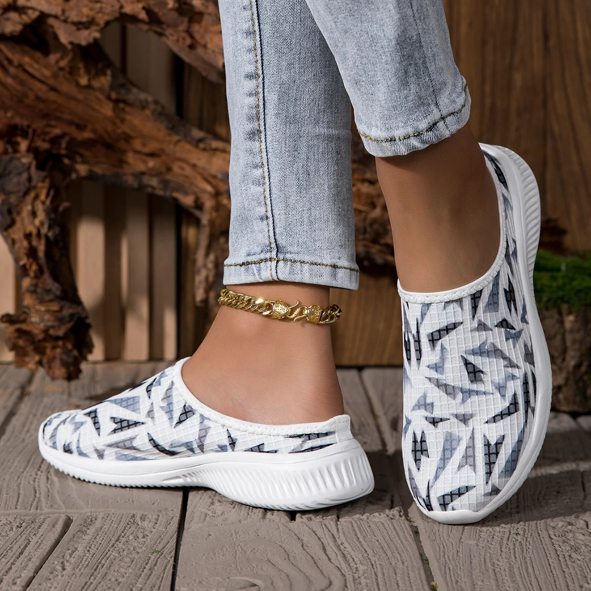 Summer Half Slippers Womens Breathable SlipOn Casual Flats Comfortable Home Shoes for Warm Weather 250526BJ