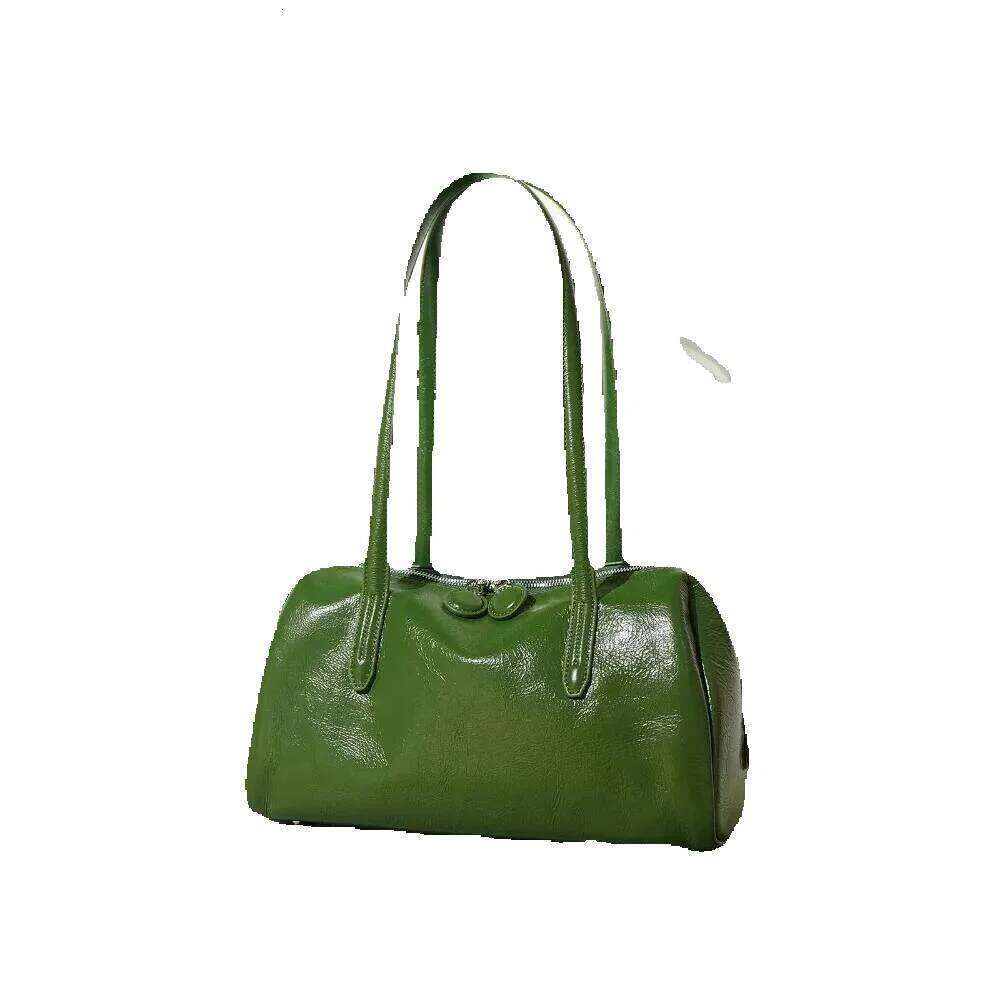 Designer Luxury Designer Luxury Motingsome Green Bags Retro Women Bag Oil Wax Cowhide Leather Handbag Vintage Boston Pillow Lady Daily Purses 2024
