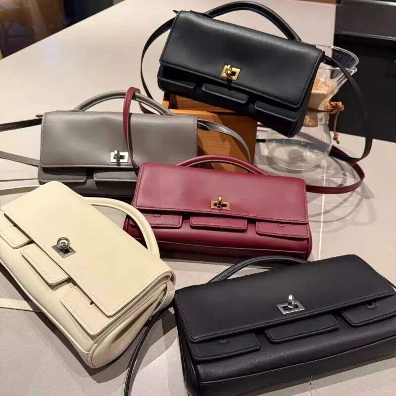 High end Horizontal Hand held Clutch Women Underarm Brand Lock Design Motorcycle Soft Cowhide Shoulder Messenger Bag bag