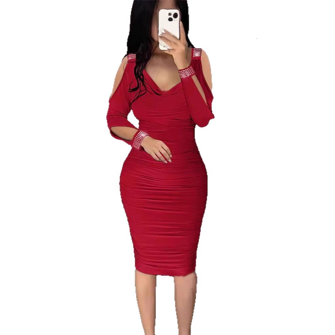 V-neck wine red banquet dress for women rhinestone solid color hollow out long sleeved dress