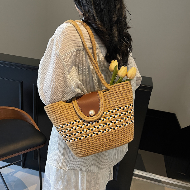 2025 New Fashion Cotton Woven for Women Vacation Beach Artistic Temperament Shoulder Tote Bag