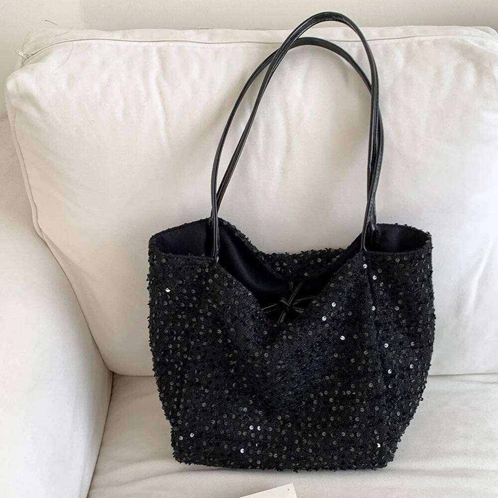 Blingbling Glitter Tote Women Large Capacity Sequins Shoulder Bags 2025 New Trendy Underarm Bag Casual Versatile Totes Pack