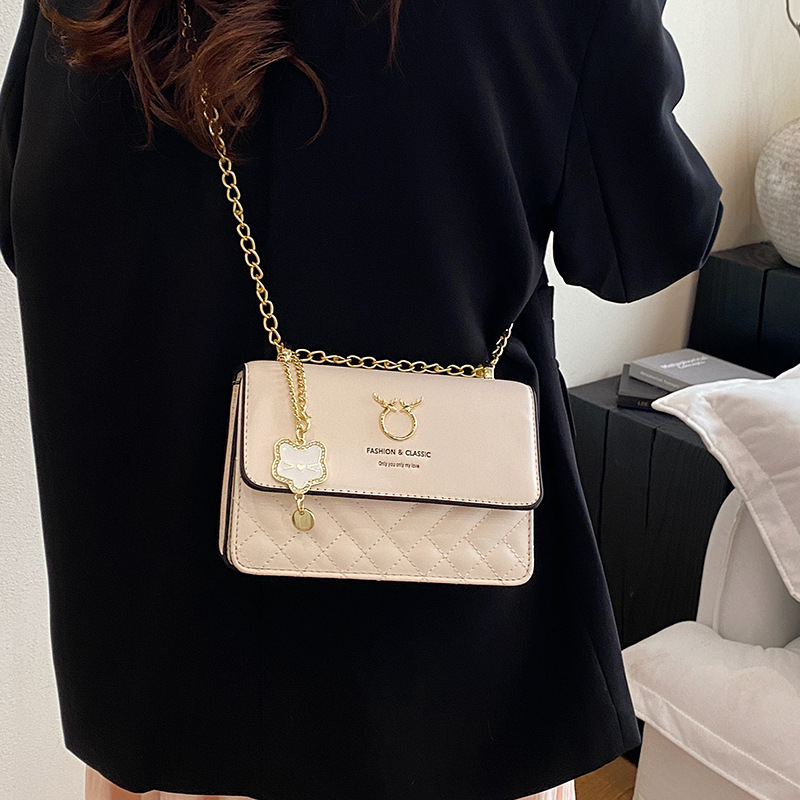 Brand Quality New Style end niche design small square 2025 new fashion chain crossbody Valentine's Day deer shoulder bag New Free Delivery Design
