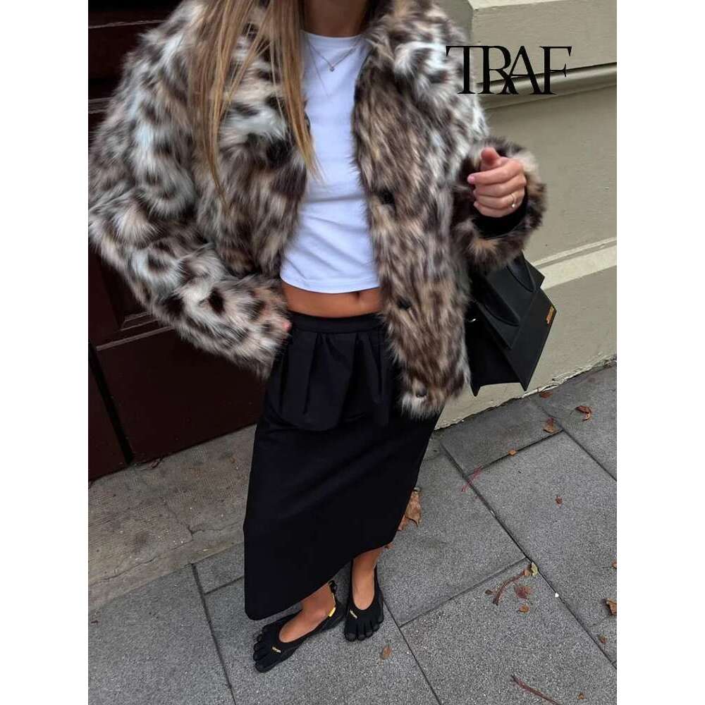 TRAF Women's Fashion Retro Leopard Long Winter Warm Lapel Coat Fluffy Faux Fox Fur Thickened Jacket