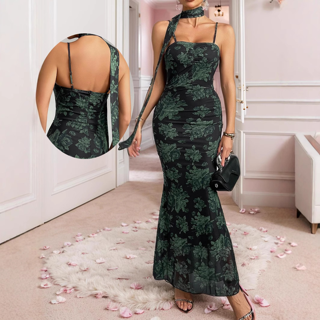 Summer 2025 new French style spicy girl slim fit dress with printed suspender skirt for women