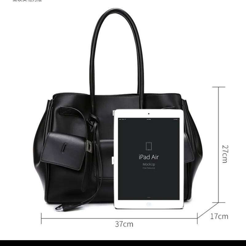 Tote 2024 New Rodeo Fashionable Simple Handbag Women's Large Capacity Shoulder Commuter Bag