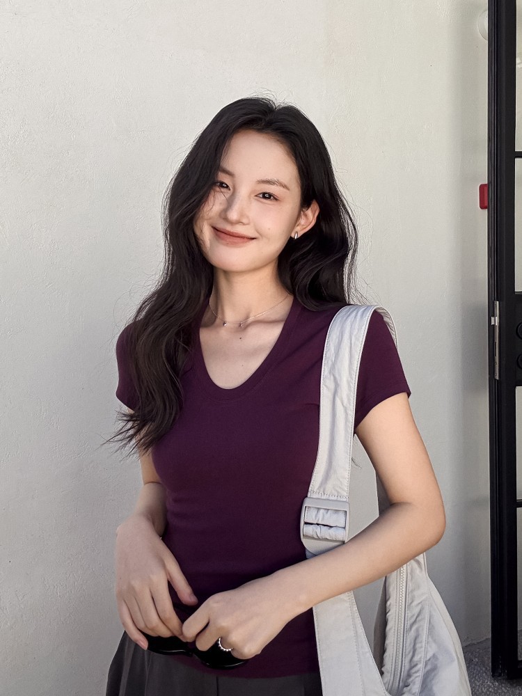 HL240 Spring and Summer Hot Style Minimalist Slim Fit Bottoming Shirt Short Sleeve T-shirt Women