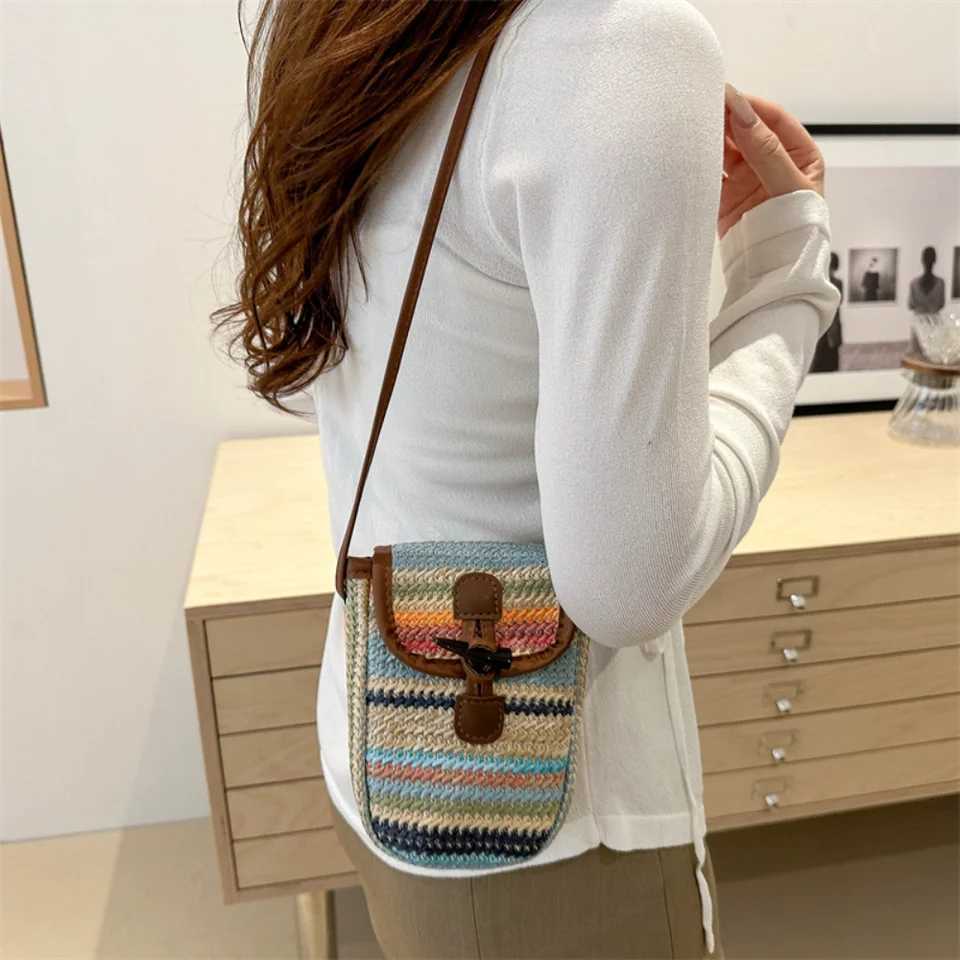 Small Straw Crossbody Bags Cell Phone Purses For Women Summer Beach Handmade Woven Shoulder Bag Vacation Card Holder Bag Wallet W250524