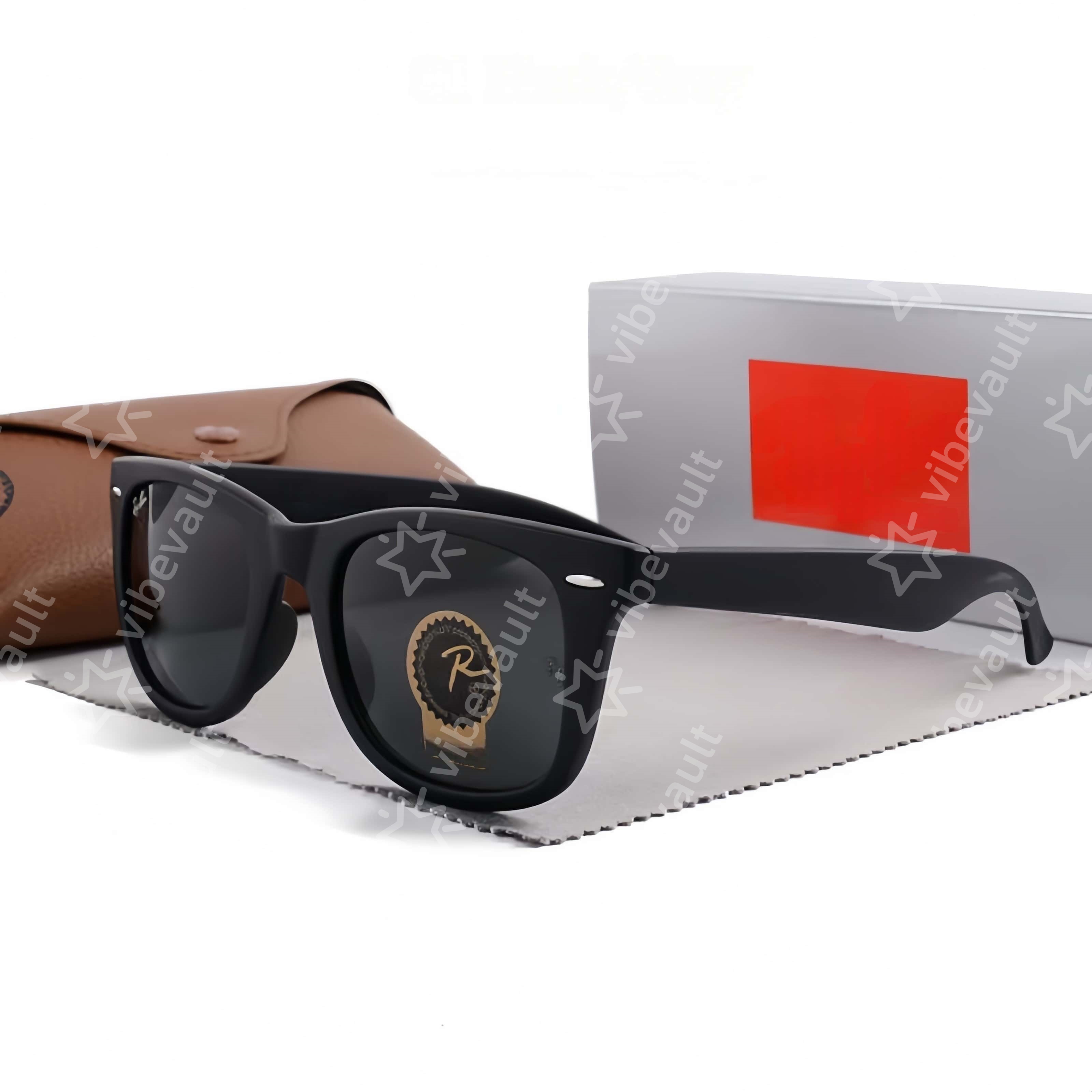Wayfarers sunglasses designer sunglasses Men and women sunglasses Polarized Classic Eyewears Iconic Style Stylish Polaroid HD Lenses Polarized 22g