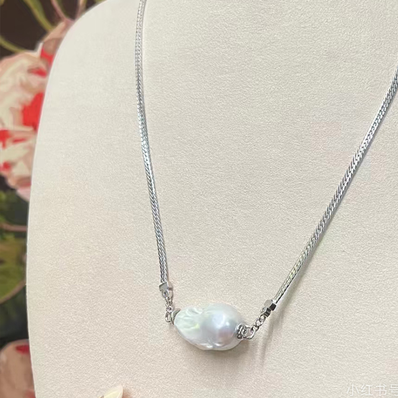 Elegant Women's Pearls Jewelry: Real Freshwater Beads & 14k Yellow Gold Finish Chain