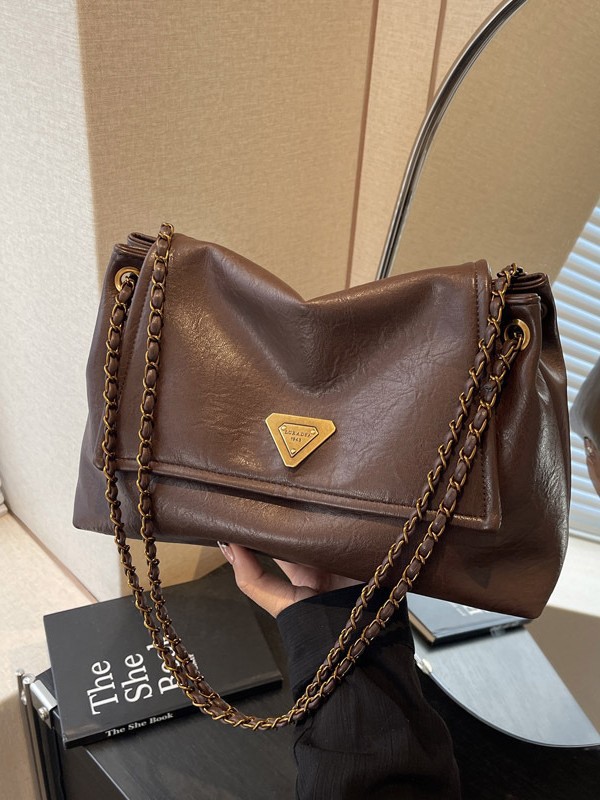 Free shipping designer High-end Handbags for Women 2025 New Fashion Retro underarm single-shoulder bag with Large Capacity chain crossbody bag