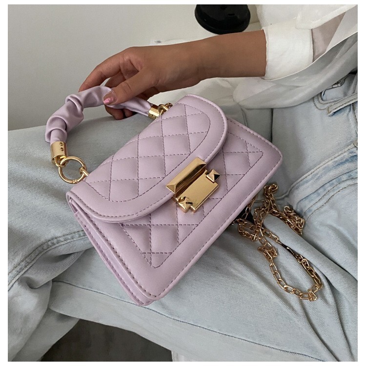 Brand New Style Versatile Women's 2024 Popular Edition Fashion Chain Internet Celebrity Handheld Small Square Bag New Free Delivery Designer Bag
