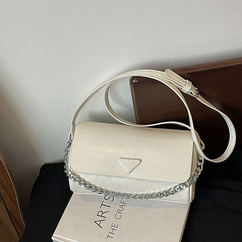 Pillow For Women New High-Quality Textured Chain Crossbody Fashion Versatile Simple Cylinder Bag