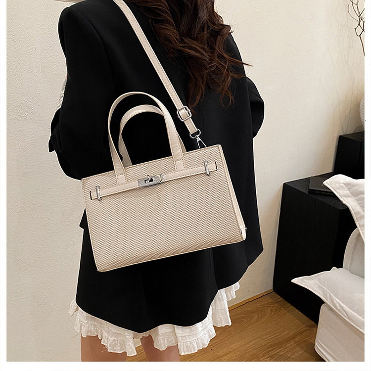 Fashion Light Luxury Lychee Texture for Women 2025 New Trend Versatile Shoulder Crossbody Tote Bag