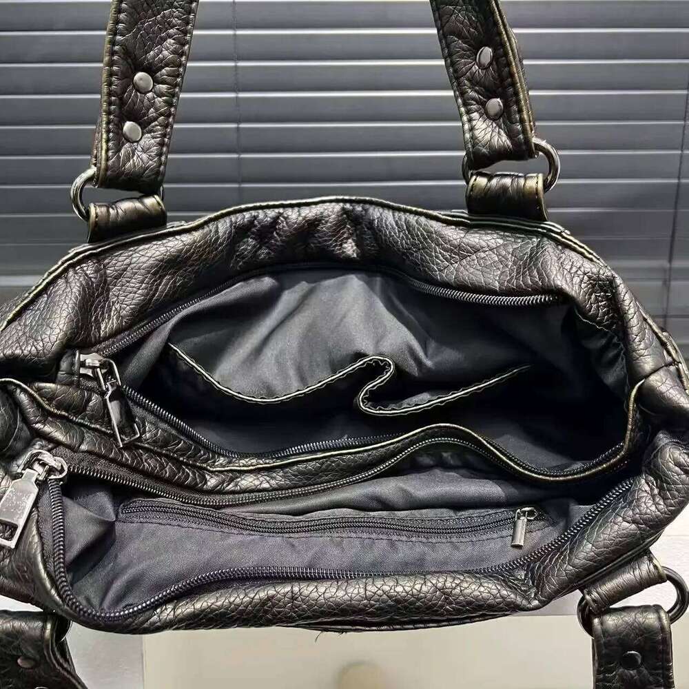 Women's Bags Designer Ladies' Fashion Y2k Retro Street Hot Girl Motorcycle Bag, Large Capacity Distressed Multi Pocket Vegan Leather Shoulde