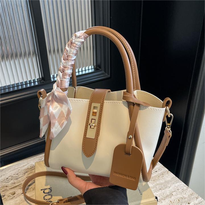 Free Shipping Urban Fashion Women's Designer Shoulder Bag Popular Handheld Vegetable Basket New Contrasting Color Splicing Handbag Simple Bucket 