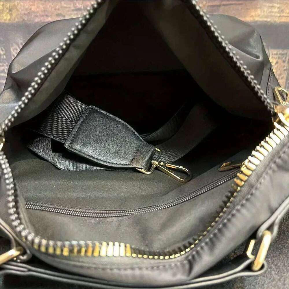 Women's Bags Designer Women's Fashion Lightweight Shoulder Bag Multifunctional Large Capacity Crossbody Handbag For Daily Use