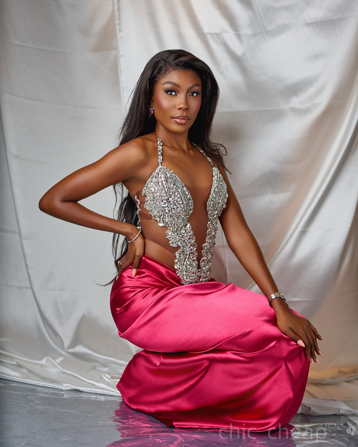 Fuchsia Sheath Prom Dresses 2025 Halter Crystals Beaded Satin Evening Formal Party Second Birthday Engagement Gowns Plus Size Dress For Special Occasi