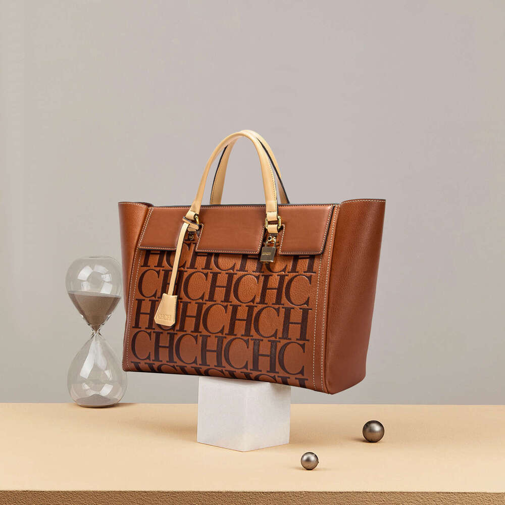 Women's Bags Designer CHCH New Fashion Large Capacity Bag High-End Letter Design Women's Handbag