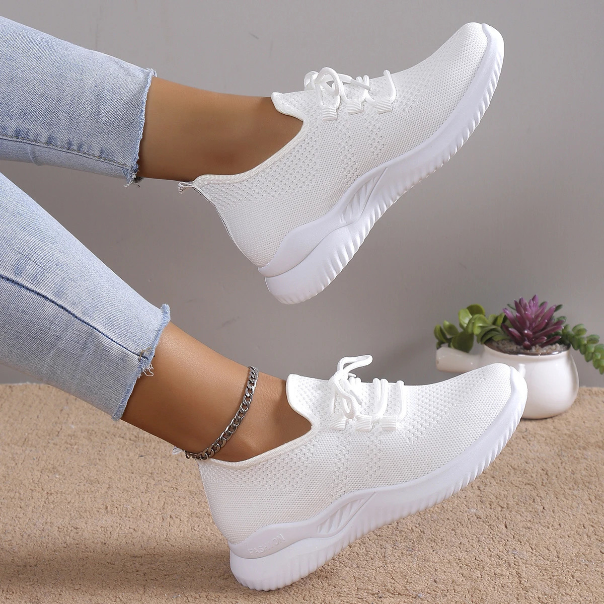 Women Sneakers Fashion Lace Up Mesh Breathable Outdoor Walking Small White Shoes Round Toe Nonslip Thick Sole Tennis Women 250526