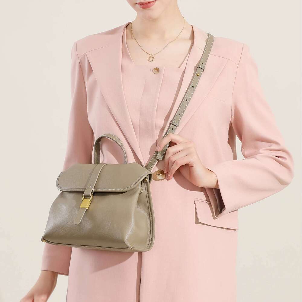 Genuine Leather Women's Handbags Designer 2025 Trend Women Shoulder Bags High Quality Cowhide Crossbody Messenger Bag