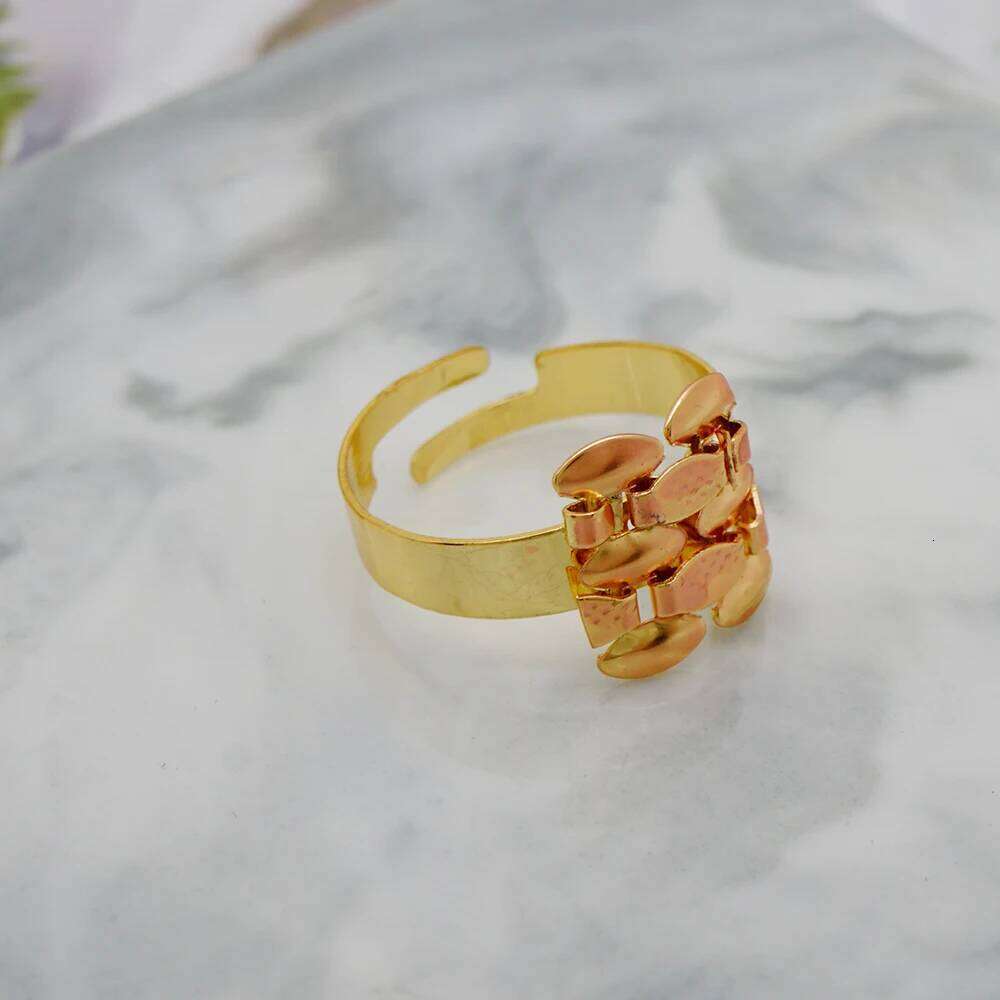 Simple Elegant Gold Color Women Jewelry Necklace Earrings Bracelet Rings Sets Fashion Set Dubai Wedding Banquet Party Gifts