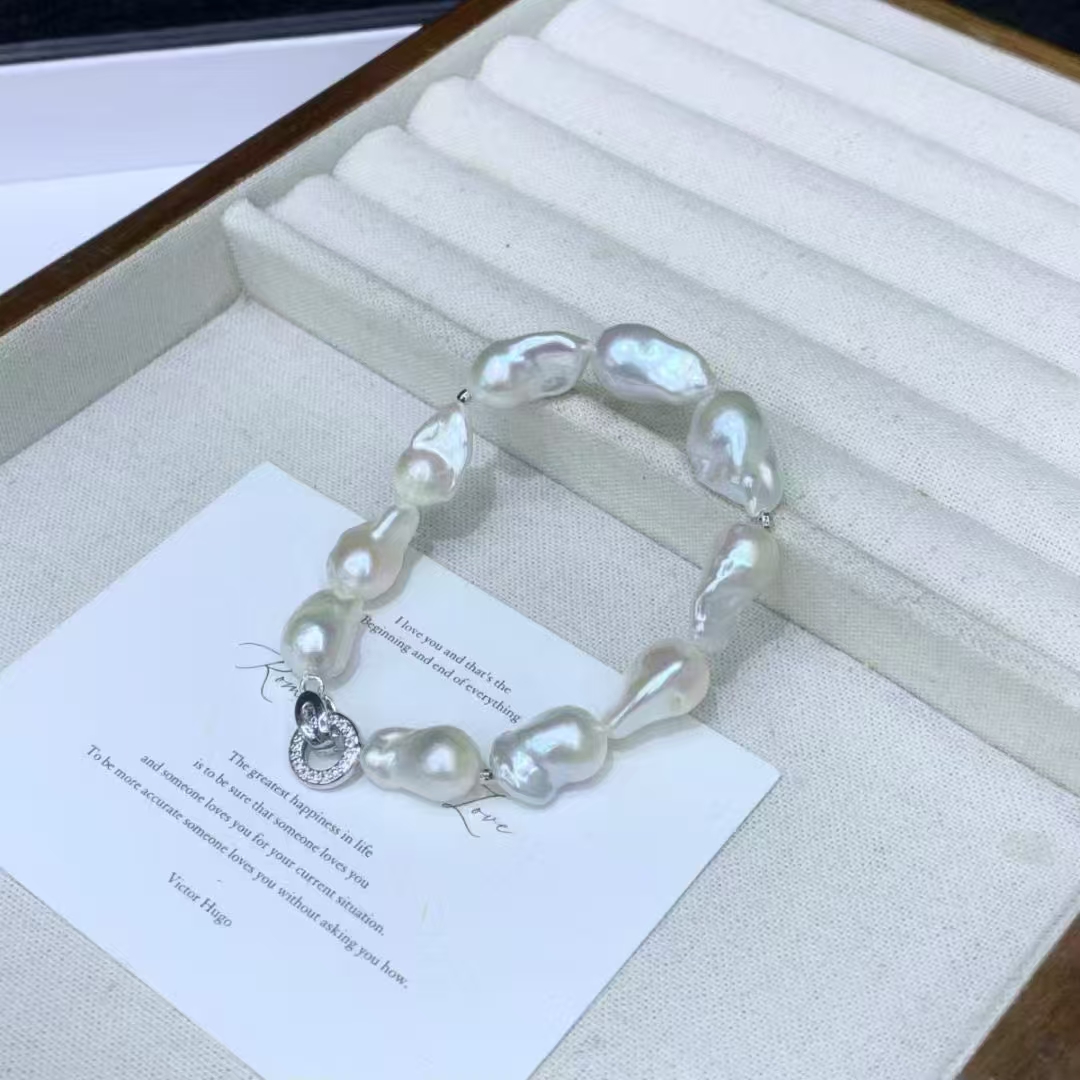 Elegant Ladies' Pearls Necklace with Adjustable Clasp & Rhodium Finish for All Occasions