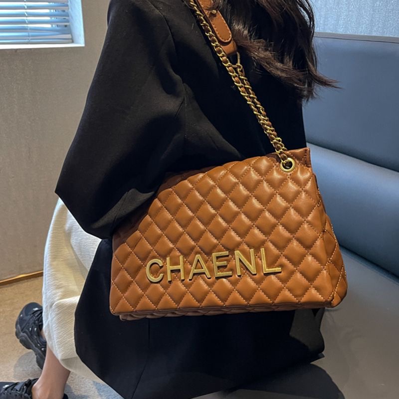 designer bag womens underarm bag diagonal straddle shoulder bag sheepskin cloud bag lunar teeth bag handbag hobo wallet 0000