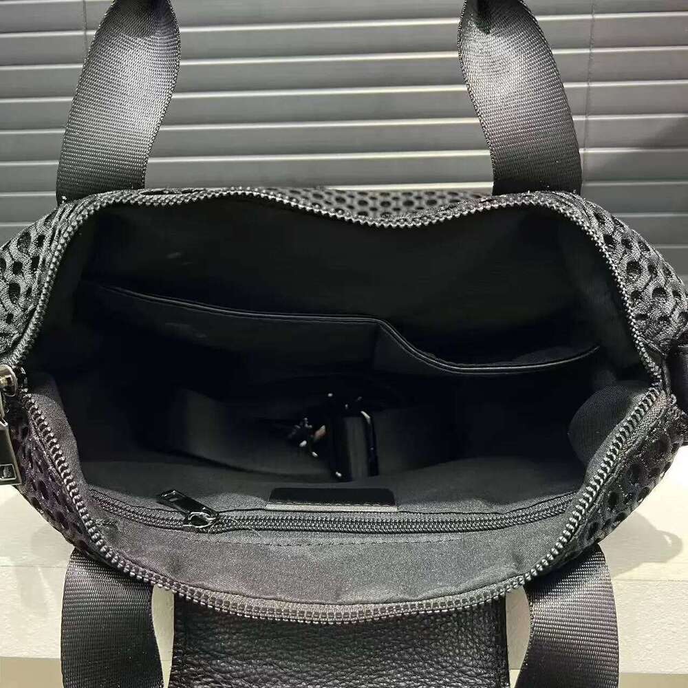 Women's Bags Designer Ladies' Fashionable Mesh Ed Handbag, Retro Casual, Detachable Shoulder Strap, Diagonal Cross Bag