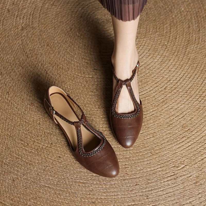 Womens Textured TStrap Flat Sandals Adjustable Ankle Buckle with Woven Detail for Casual Formal Occasions 250526