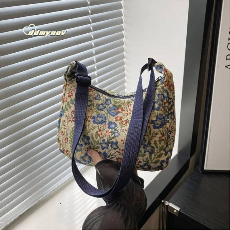 New Women Lady Bag Fashion Vintage Winter Versatile Literary Prints Cloth Crescent Pack Texture Temperament Crossbody Shoulder ddmynov