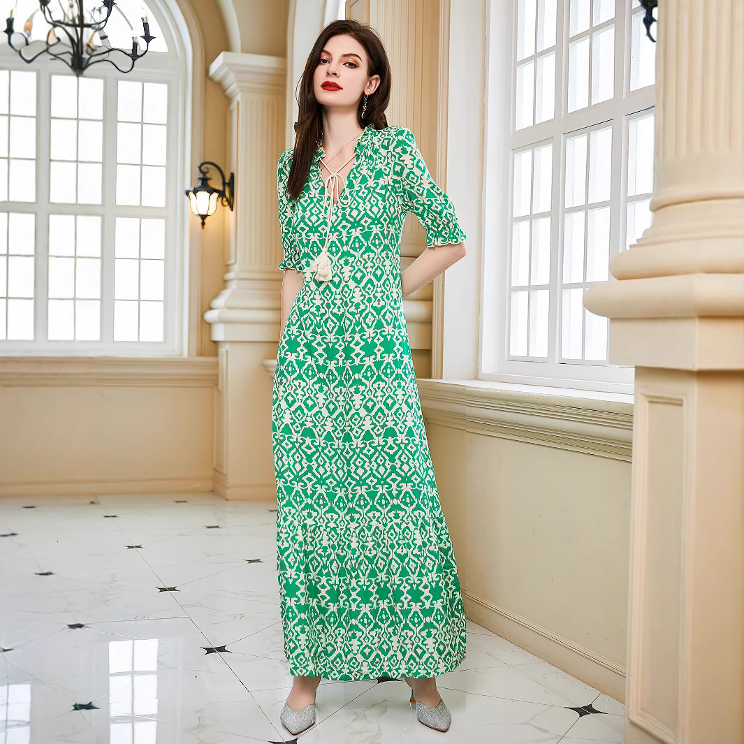 Summer New Womens Loose Medium Sleeve Dress Printed Beach Skirt