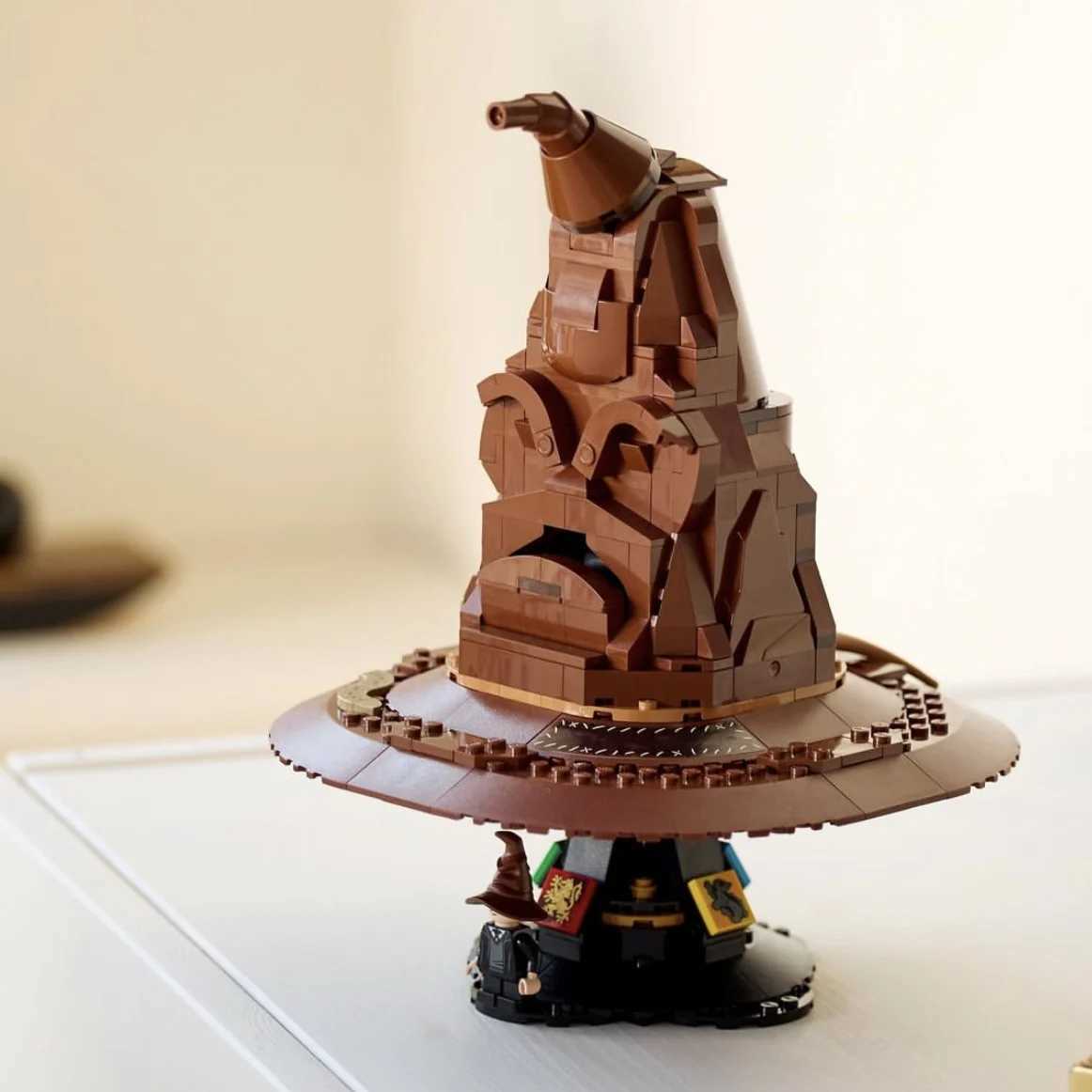 561pcs Sorting Witch Hat Building Blocks Model Toy Fit 76429 Witch Pottered Wizard Hats Collection Christmas Birthday Gifts M250526