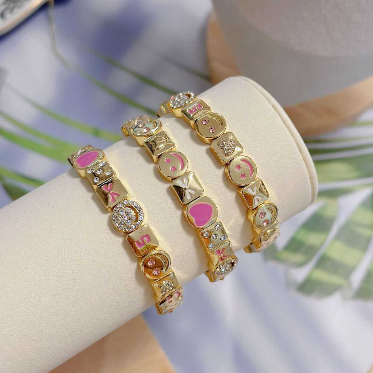 2024 Design Enamel Happy Face Inlaid Dimond Bracelet Womens Gold Dice Bead Elastic Bracelet Boho Jewelry Accessories Z250421