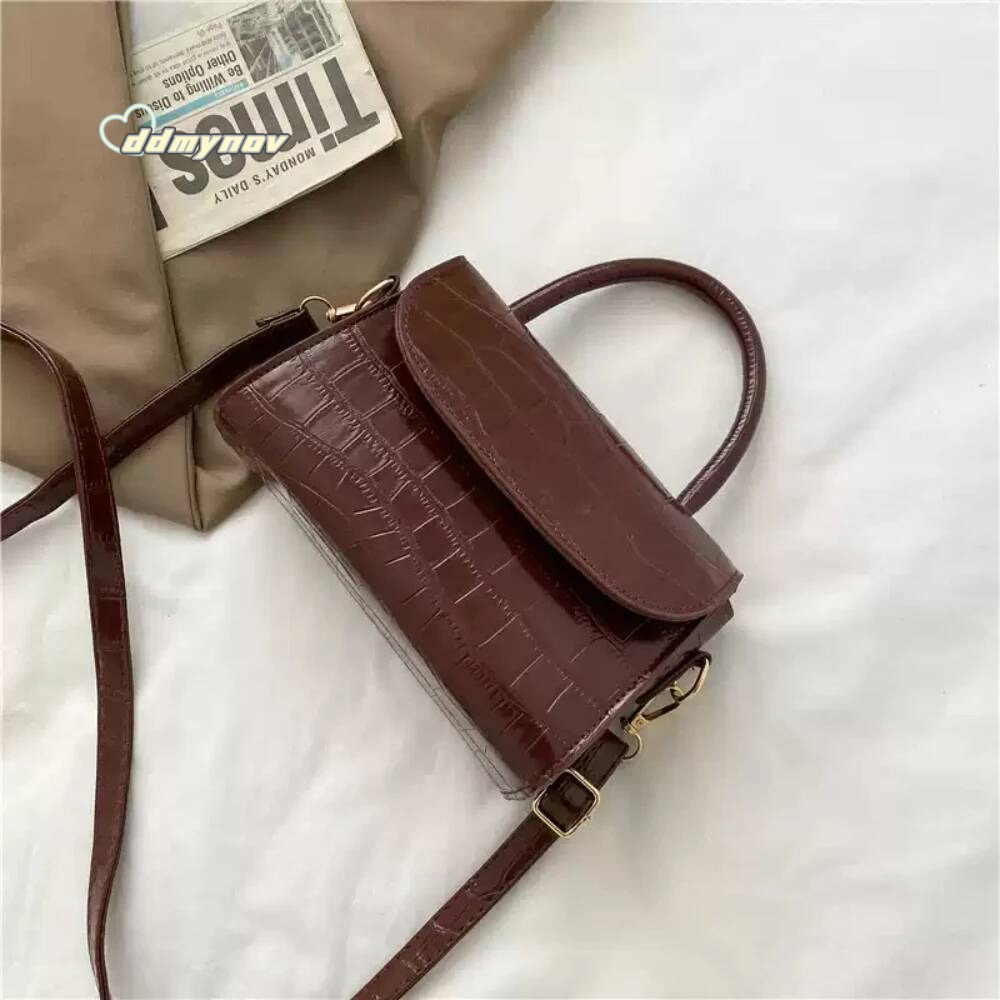 2025 New Fashion Women Handbag Light Delicate Texture Solid Color Crossbody Bag All-Matched Commute Shoulder Bags ddmynov