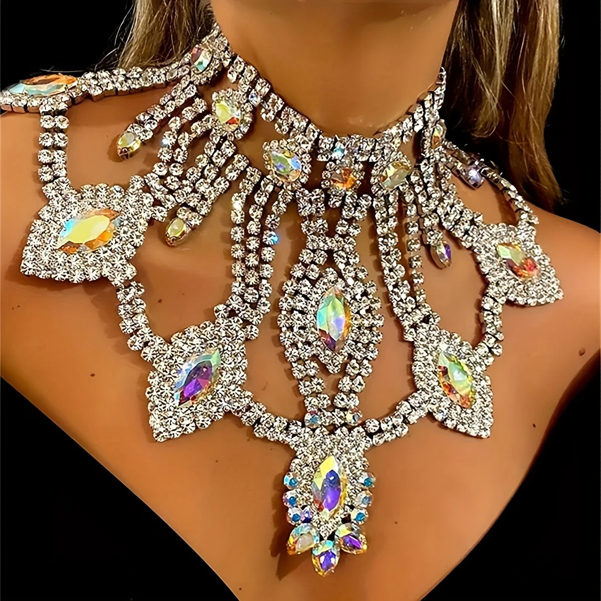 Exaggerated AB Crystal Pendant Large Necklace Womens Shiny Bridal Wedding Party Rhinestone Jewelry Necklace Accessories 250519