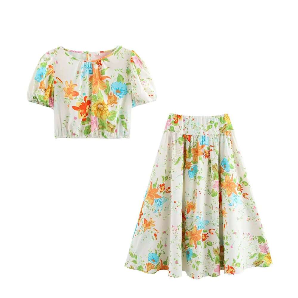 Pb&Za Summer New Women's Fashion Temperament Vacation Style Printed Short Sleeved Shirt High Waisted Skirt Two-Piece Set
